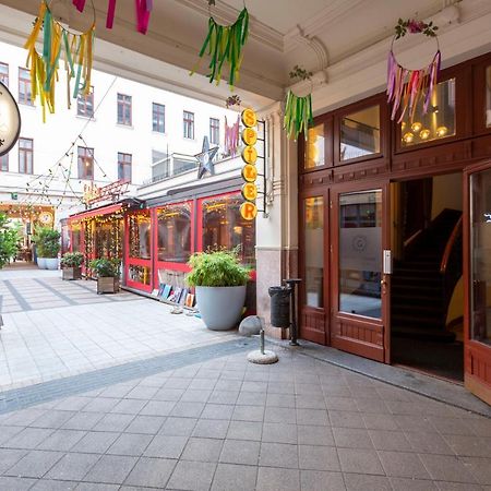 Downtown Cozy Home In The Gozsdu Garden Budapeste Exterior foto