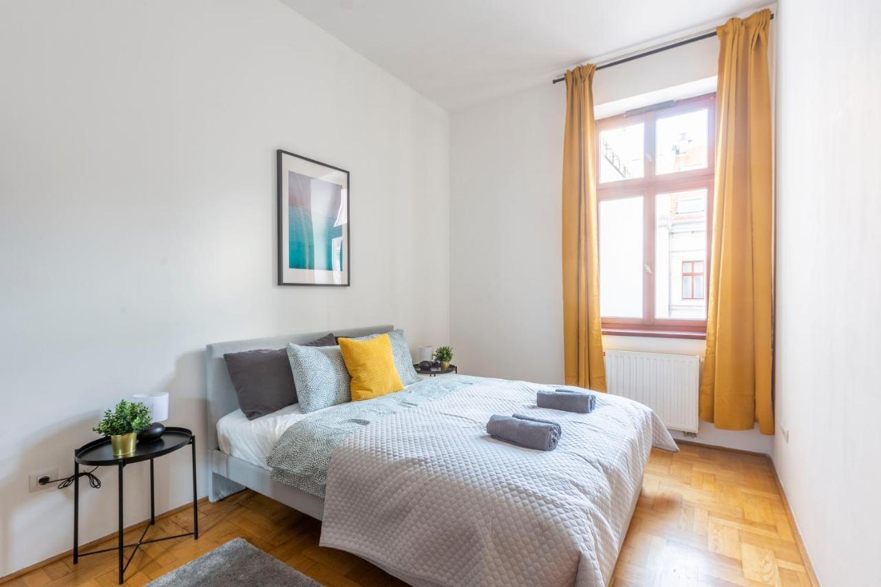 Downtown Cozy Home In The Gozsdu Garden Budapeste Exterior foto