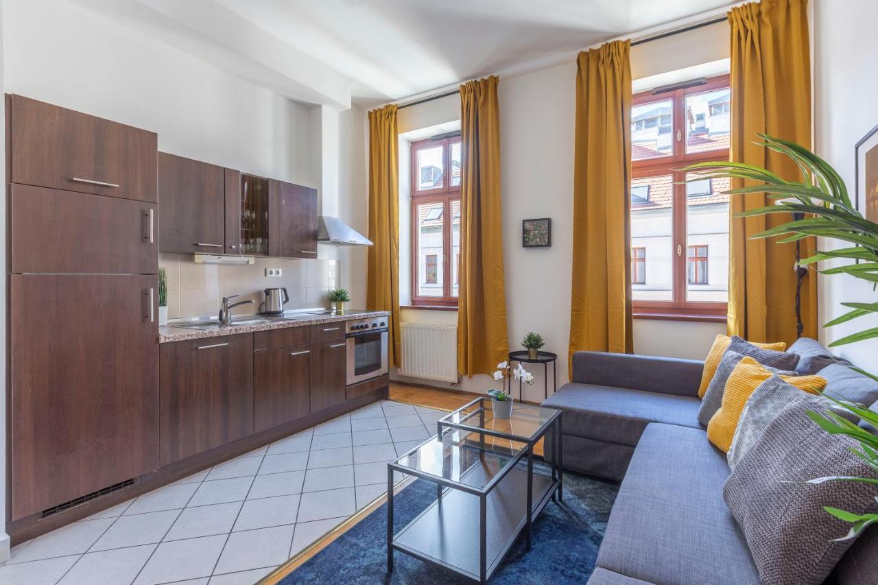 Downtown Cozy Home In The Gozsdu Garden Budapeste Exterior foto